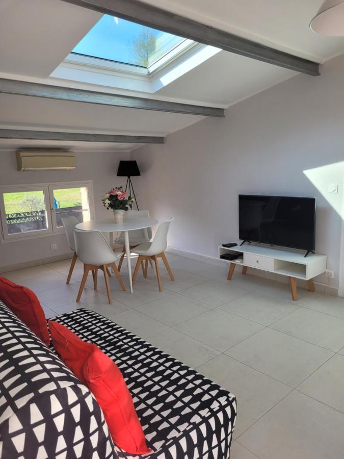 Villa L'Abaguie-Charmant Logement Au Calme Entre Mer Et Montagne Cagnes-sur-Mer Dış mekan fotoğraf
