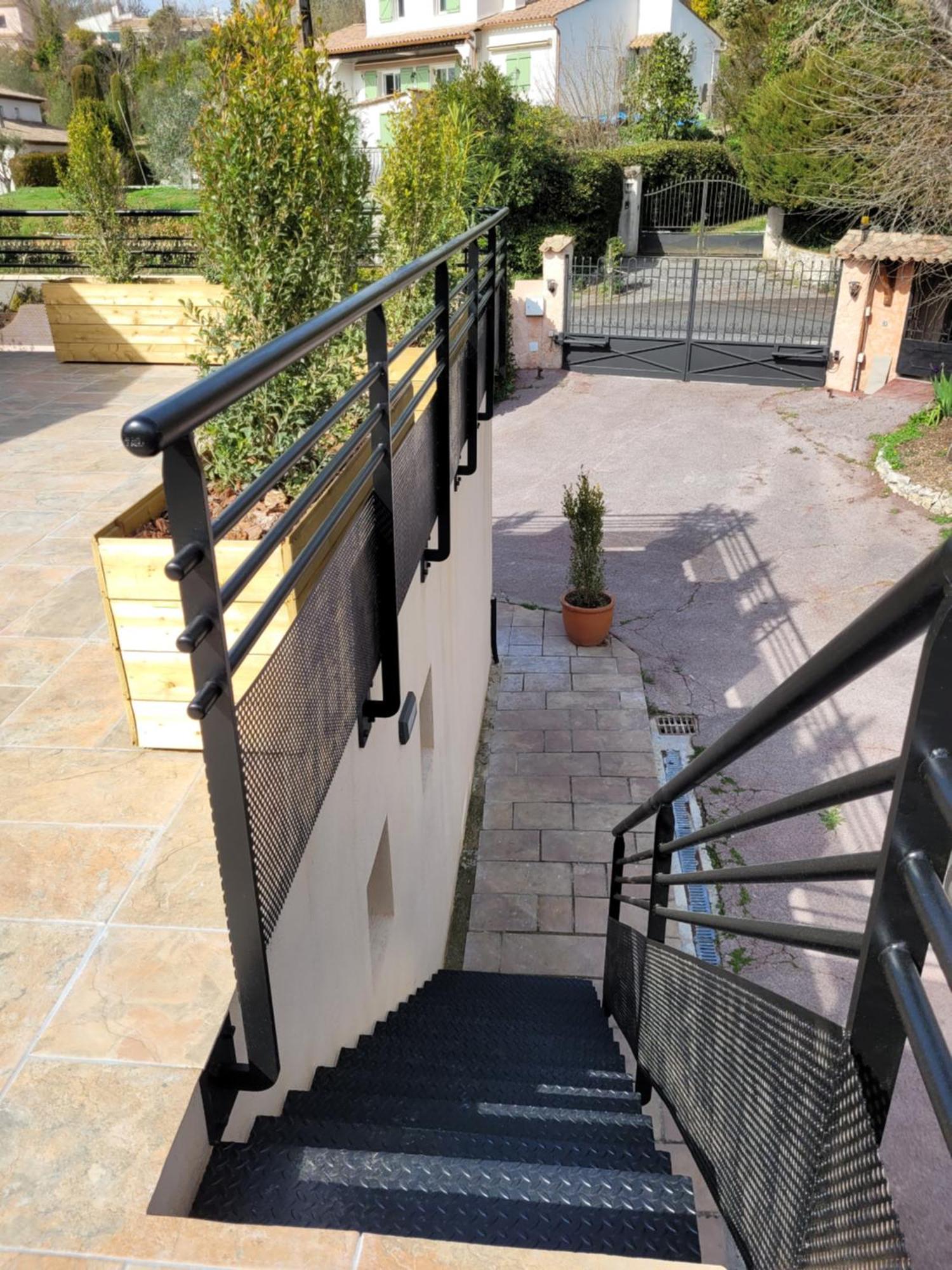 Villa L'Abaguie-Charmant Logement Au Calme Entre Mer Et Montagne Cagnes-sur-Mer Dış mekan fotoğraf